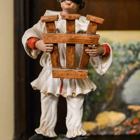 Casa Cupiello نابولي